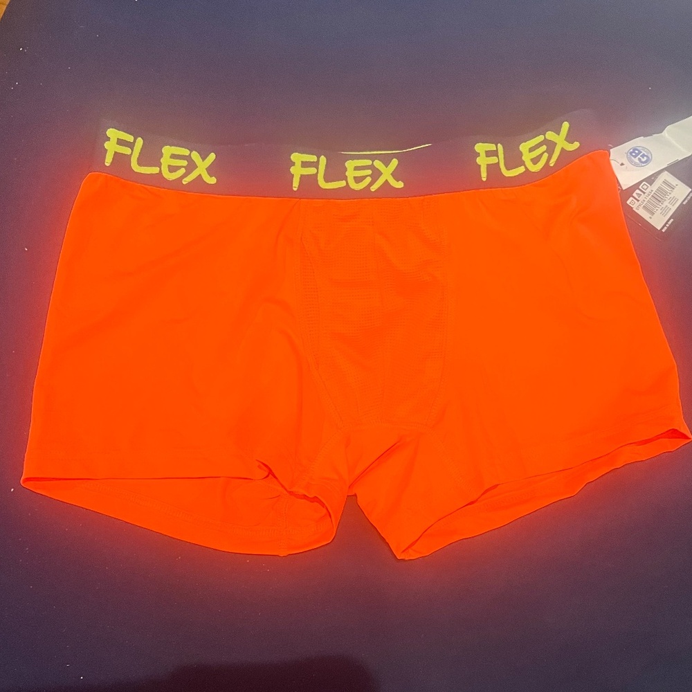 FLEX Trunks Microfiber LARGE NWT